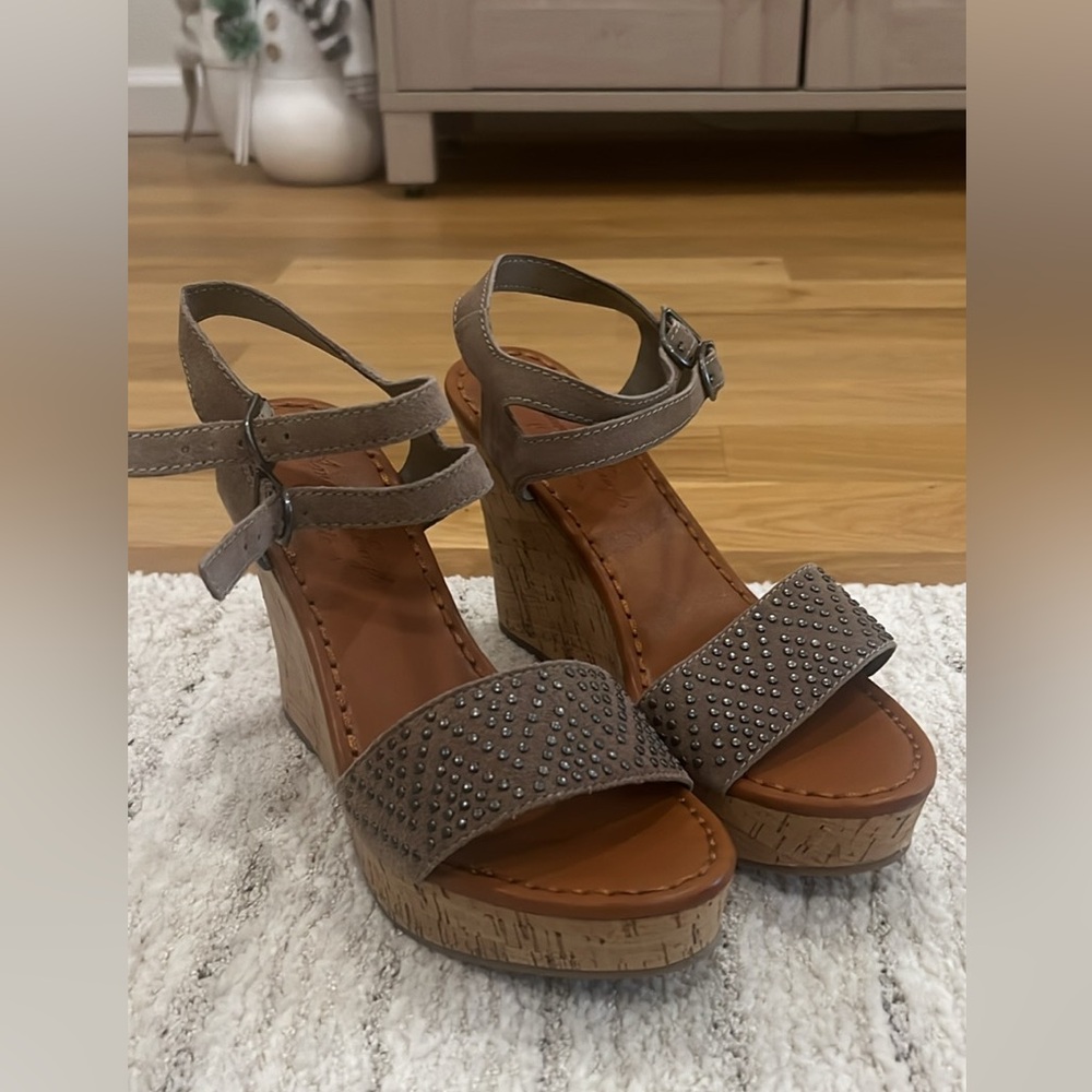 American Eagle Outfitters Stud Wedge heels